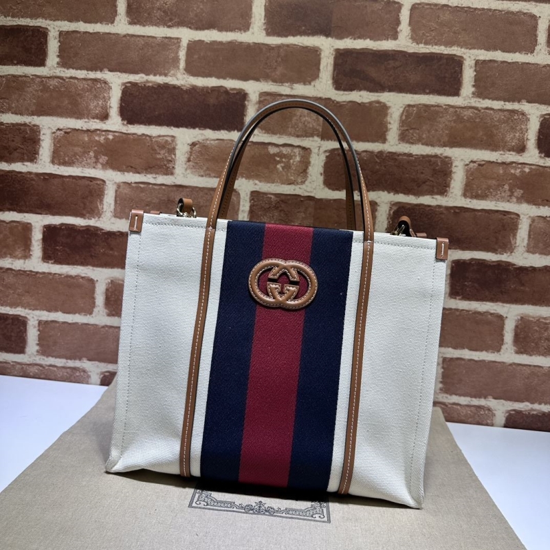 G*u*i shopping bags
